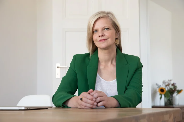 Janka Oertel Ehemann, Biografie und Karriere