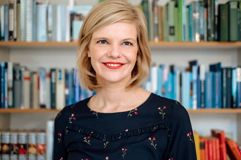 Janka Oertel Wikipedia Expertin füer Internationale Beziehungen
