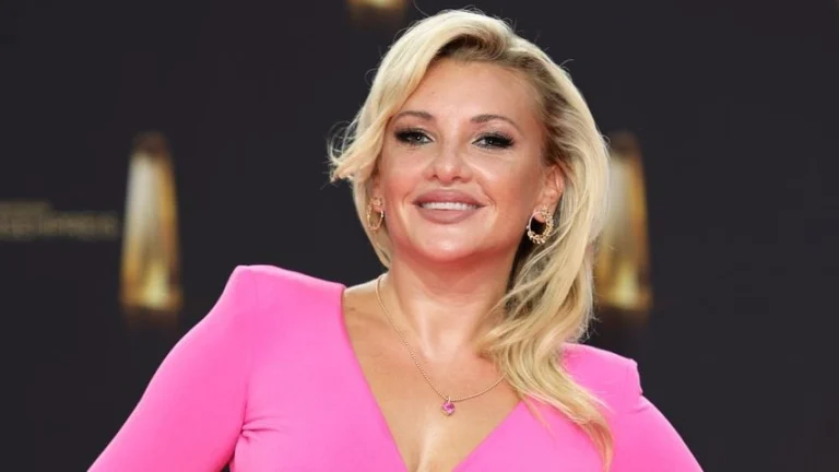 Evelyn Burdecki: Karriere, Erfolg und Fitness-Geheimnisse