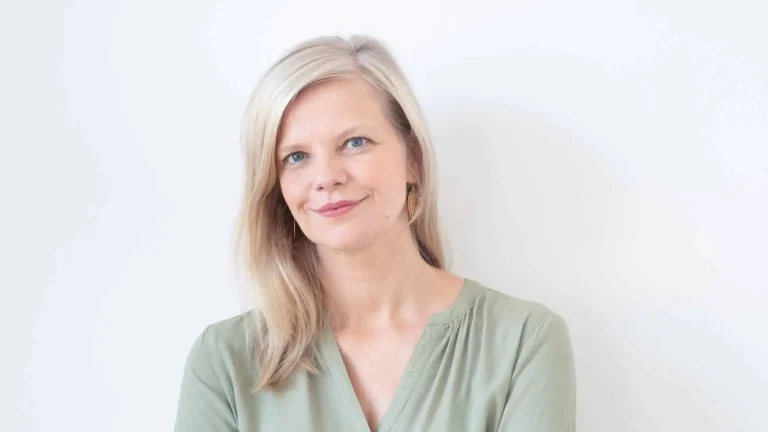 Janka Oertel: Vermögen, Herkunft, Tägliche Routine Ernährung